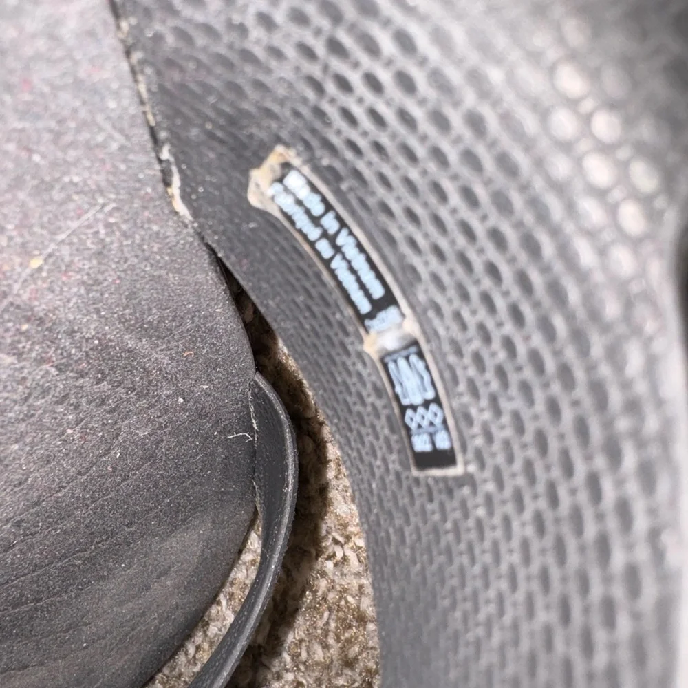 CROCS Black platform sandals size 8 - Picture 4 of 4